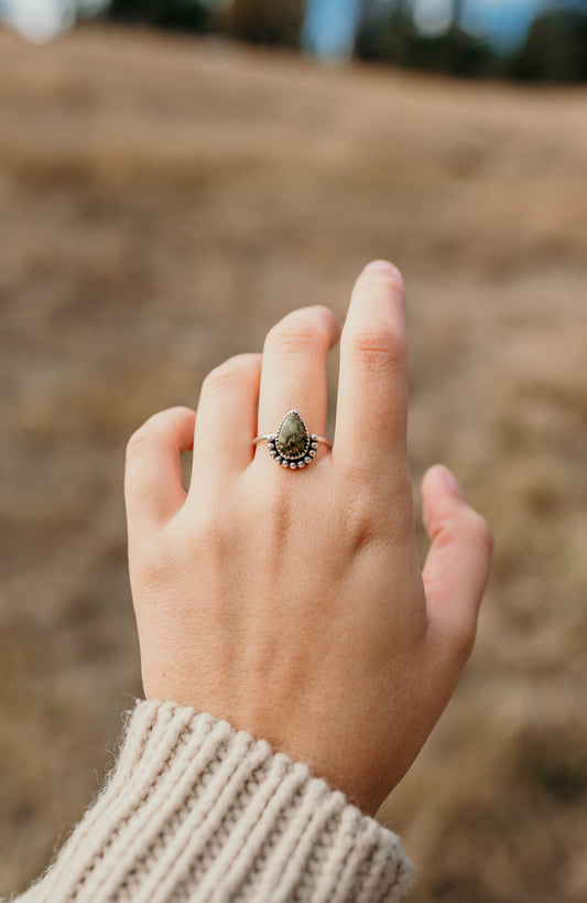 Sonoran Gold Cutie Ring - Size 8.5
